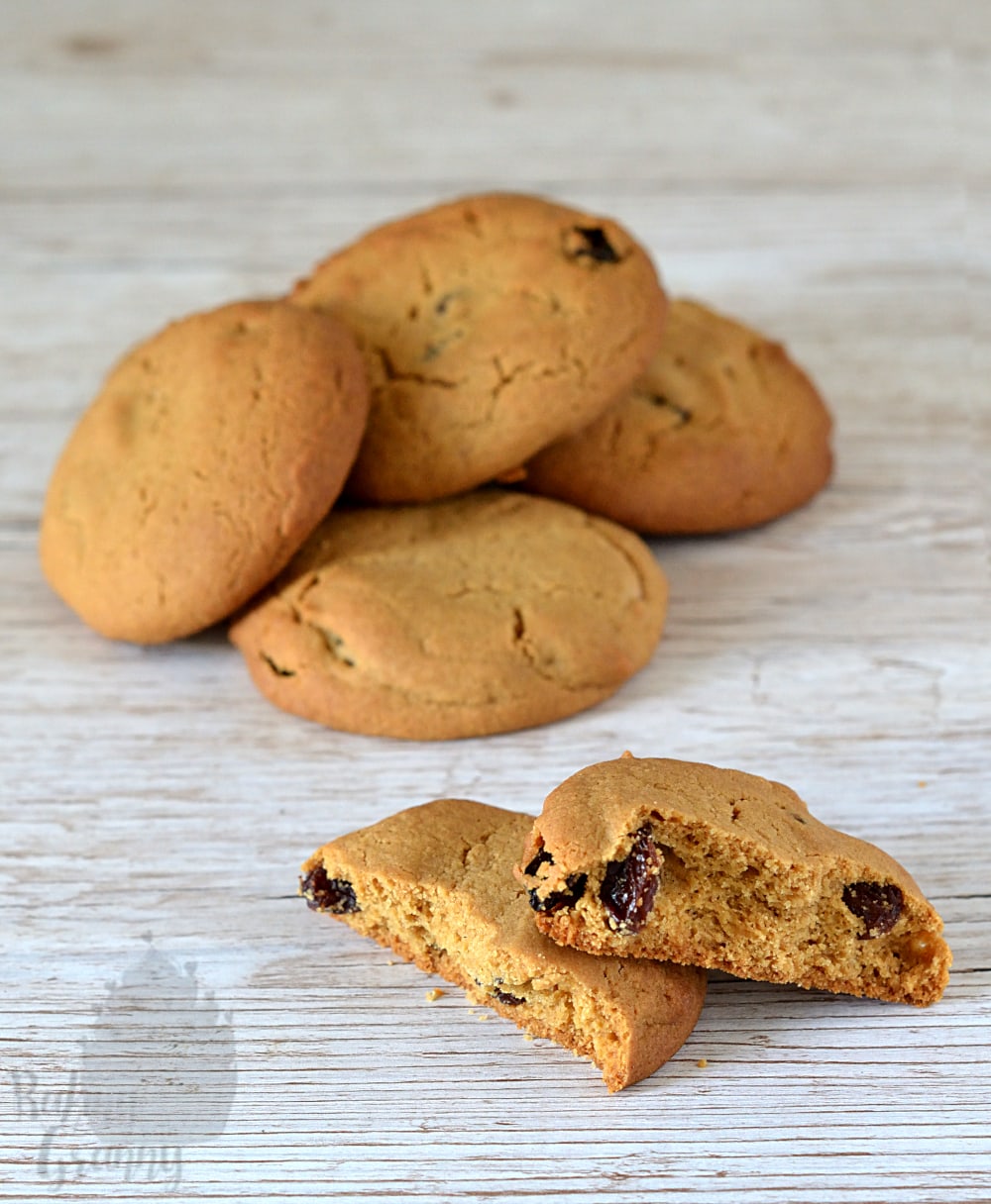 Coffee Buns recipe. Traditional Scottish cakes and treats from Baking with Granny.