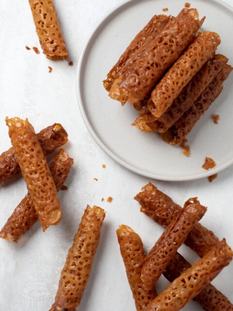Brandy Snaps recipe from Baking with Granny. Sweet, lacy, crunchy biscuits.