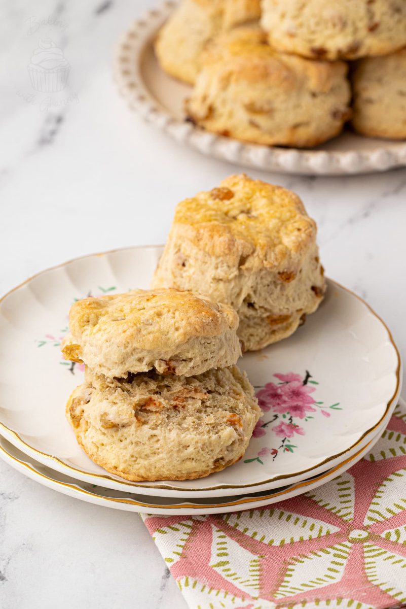 Fruit Scones Cooling rack of freshly baked Fruit Scones, golden brown and studded with sultanas.
