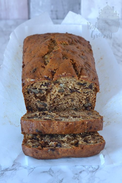 Date & Walnut Loaf Date and Walnut Loaf recipe from Baking with Granny. How to make date and walnut loaf cake.