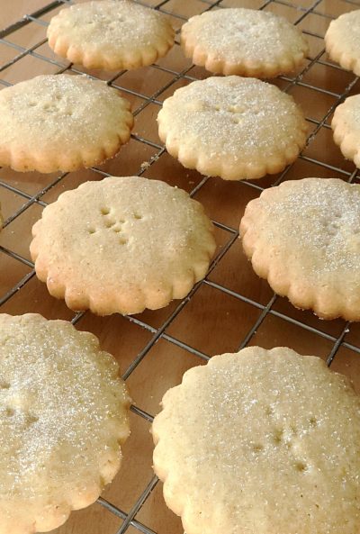 Tantallon Cakes Tantallon Cakes recipe from Baking with Granny. Traditional Scottish shortbread, made with a little lemon flavour. Originally from North Berwick, Scotland and named after the castle.